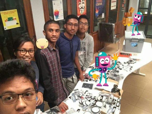 Equipe Madagascar pour le prochain FIRST Global Challenge &agrave; Washington DC. 